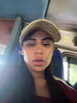 Snapshot of HaileyBaldwin chatting on January 19, 2025, 1:22 pm HaileyBaldwin online show from January 19, 2025, 1:22 pm