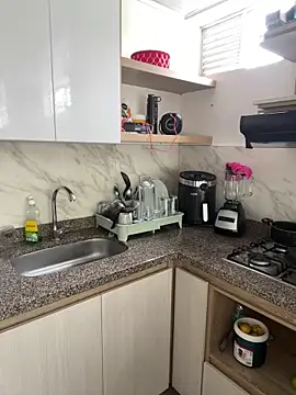 Snapshot of HaileyBaldwin chatting on January 27, 2025, 4:11 pm HaileyBaldwin online show from January 27, 2025, 4:11 pm