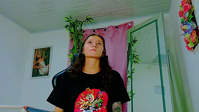 scarlet-jonesx online show from March 15, 2026, 3:35 am