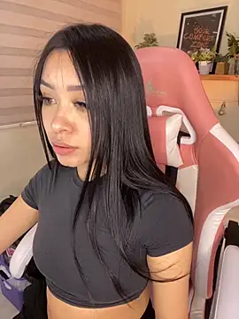Snapshot of Starliee__ chatting on September 27, 2025, 4:18 am Starliee online show from September 27, 2025, 4:18 am