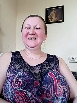 Snapshot of blondyaguar chatting on February 25, 2025, 8:36 am blondyaguar online show from February 25, 2025, 8:36 am