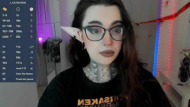 Dixi Pixi  online show from October 23, 2025, 5:50 am