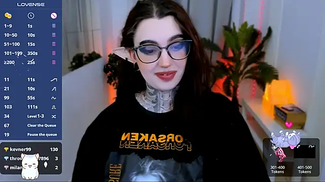 Snapshot of Dixi_Pixi_ chatting on February 7, 2025, 8:55 am Dixi Pixi online show from February 7, 2025, 8:55 am