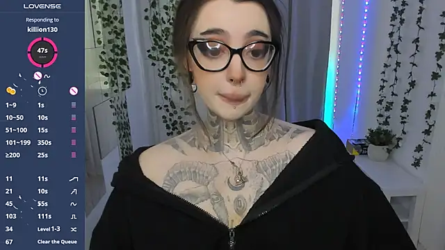 Dixi Pixi  online show from May 14, 2026, 5:37 am