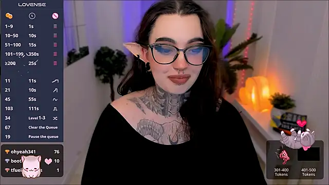 Snapshot of Dixi_Pixi_ chatting on March 20, 2025, 9:15 am Dixi Pixi online show from March 20, 2025, 9:15 am