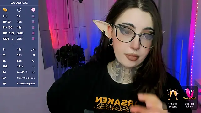 Snapshot of Dixi_Pixi_ chatting on September 19, 2025, 5:44 am Dixi Pixi online show from September 19, 2025, 5:44 am