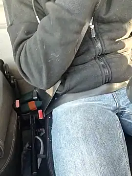 justepourvousbb online show from March 4, 2025, 11:51 am