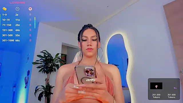 Pretty Mariangel online show from October 1, 2025, 9:36 am