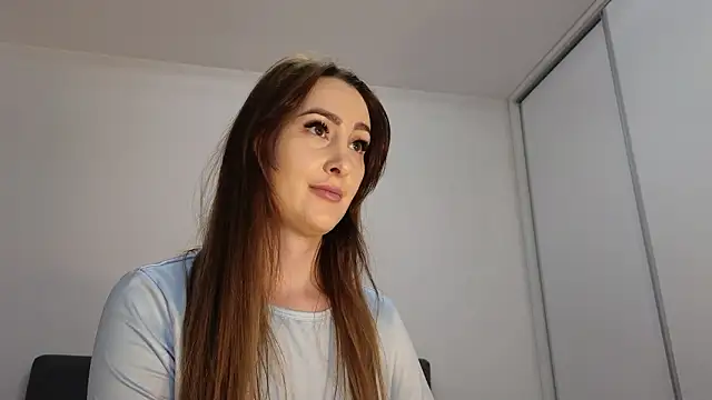 kimmie meow online show from March 19, 2026, 6:19 pm