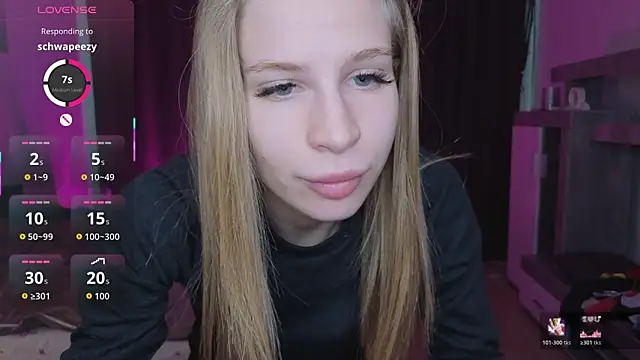 Elis Fox online show from April 4, 2026, 11:06 am