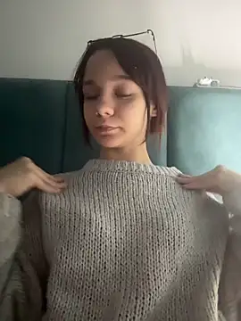 Snapshot of Times__Square chatting on February 26, 2026, 12:05 pm Times Square online show from February 26, 2026, 12:05 pm