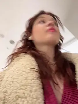 Snapshot of Times__Square chatting on March 2, 2025, 8:27 am Times Square online show from March 2, 2025, 8:27 am