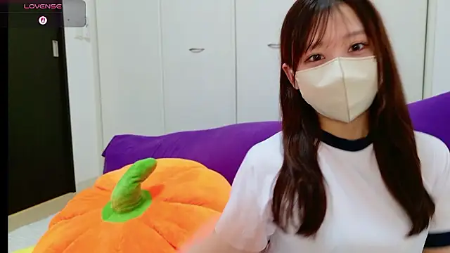 sara-a-jp online show from October 6, 2025, 10:16 am