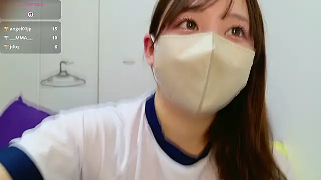 sara-a-jp online show from May 12, 2026, 3:03 am