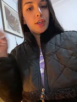 Snapshot of gabyaridi chatting on June 11, 2026, 12:32 am gabyaridi online show from June 11, 2026, 12:32 am