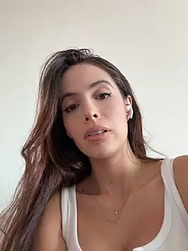 Snapshot of Amber_Rush_ chatting on September 30, 2025, 8:04 pm Amber Rush online show from September 30, 2025, 8:04 pm