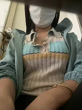 Tuongvy05 online show from March 7, 2025, 5:51 am