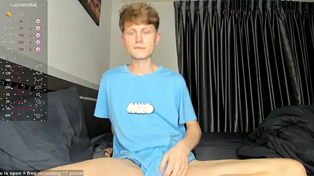 Snapshot of christian_di0r chatting on January 17, 2025, 2:50 pm christian di0r online show from January 17, 2025, 2:50 pm