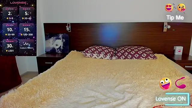 Snapshot of Hanna_Becrett17 chatting on February 2, 2025, 12:13 pm Hanna Becrett17 online show from February 2, 2025, 12:13 pm