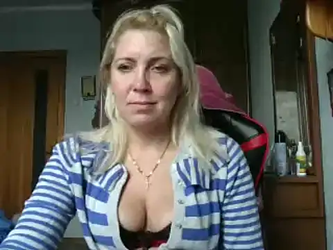 IrinaB1 online show from October 9, 2025, 7:20 am