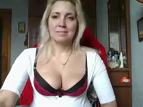 IrinaB1 online show from March 22, 2026, 6:26 am