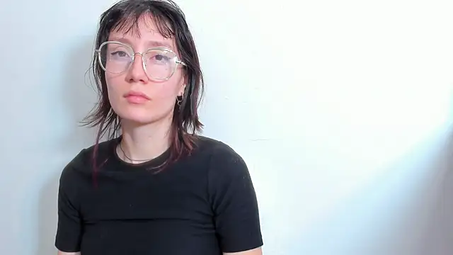 lizzy davis 1 online show from October 11, 2025, 4:13 am