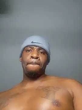 007Giovani online show from April 13, 2026, 1:37 pm