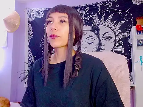 melissahowl online show from July 31, 2026, 3:53 pm