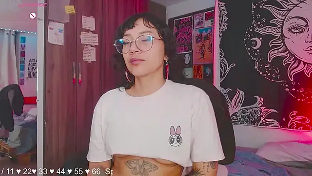 melissahowl online show from November 10, 2025, 3:22 am