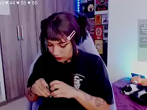 melissahowl online show from March 13, 2025, 7:50 pm