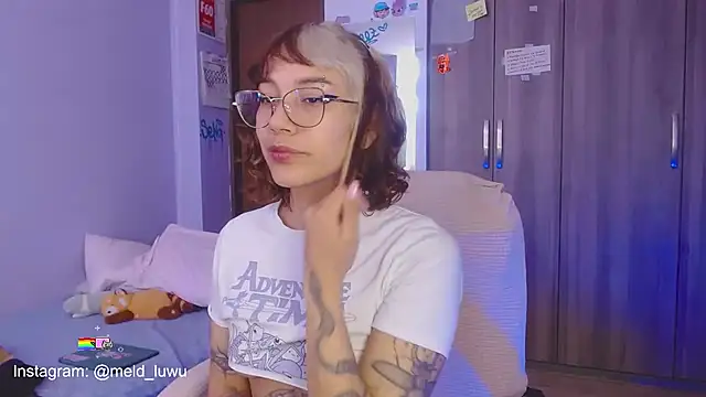 melissahowl online show from May 19, 2026, 6:59 pm