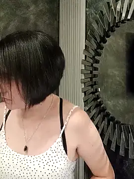 IsisBlake online show from March 21, 2025, 2:29 pm