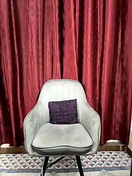 sassygirl4141 online show from October 17, 2025, 9:45 am