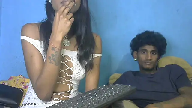 indiangeni20 online show from October 3, 2025, 7:26 pm