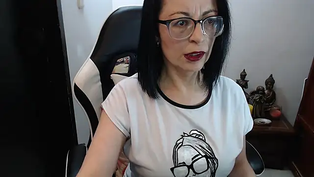 AnasstaciaEvans online show from March 29, 2026, 9:49 pm