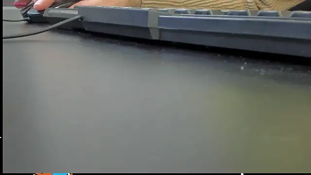 Snapshot of pretty_little_thing chatting on February 9, 2026, 1:03 am pretty little thing online show from February 9, 2026, 1:03 am