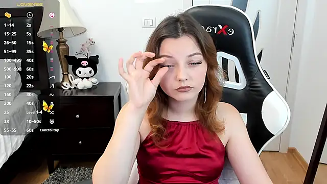pretty little thing online show from July 23, 2026, 4:03 pm
