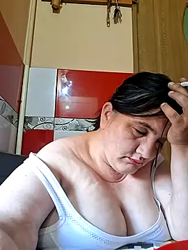 Snapshot of SexyNicool35 chatting on May 26, 2026, 3:32 pm SexyNicool35 online show from May 26, 2026, 3:32 pm