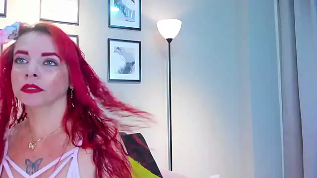 Snapshot of HannaBrave chatting on February 23, 2026, 7:25 pm HannaBrave online show from February 23, 2026, 7:25 pm