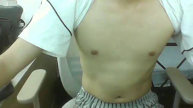 YunheLEE online show from June 22, 2026, 9:17 am