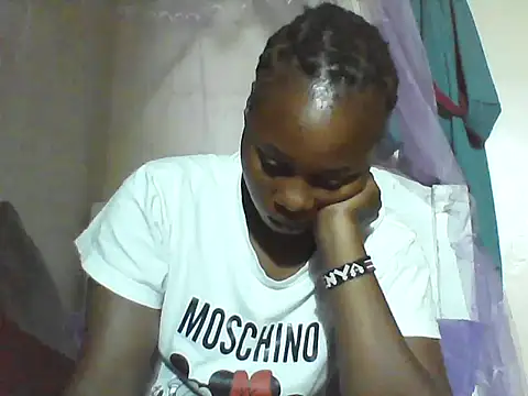 EBONYVANILLA02 online show from January 15, 2026, 2:20 pm