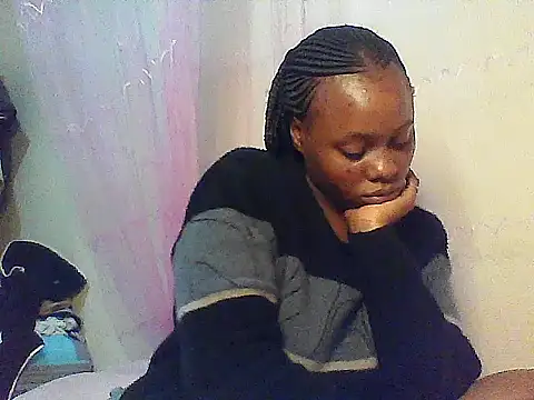 EBONYVANILLA02 online show from October 18, 2025, 7:27 pm