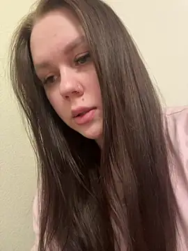 Marylallka5 online show from January 5, 2026, 5:49 pm