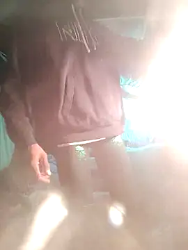 Snapshot of Gillygilly76 chatting on February 24, 2026, 10:49 am Gillygilly76 online show from February 24, 2026, 10:49 am