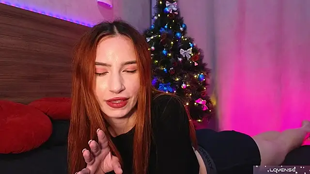 GeraTender1 online show from December 29, 2024, 11:50 pm