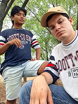 Snapshot of _Ottis_ chatting on January 31, 2026, 7:12 pm Ottis online show from January 31, 2026, 7:12 pm