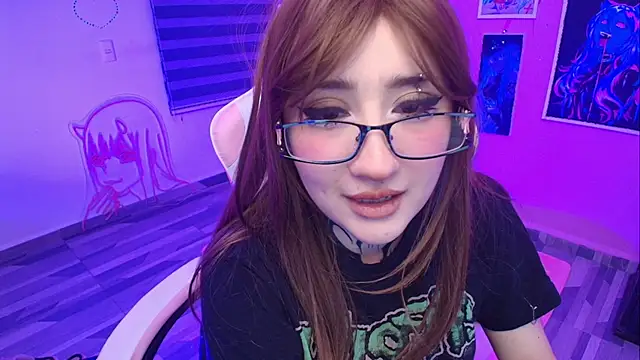 Miwa violet online show from June 5, 2026, 6:52 am