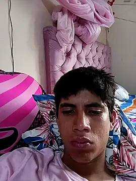 Eduardo22z online show from January 18, 2026, 10:46 pm