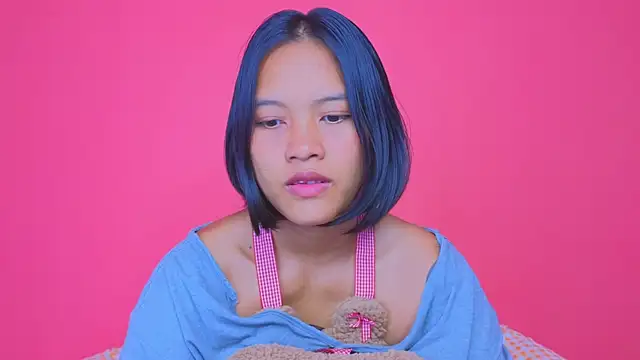 Snapshot of Natsu__ chatting on December 25, 2024, 1:10 am Natsu online show from December 25, 2024, 1:10 am