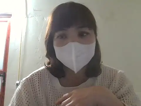 Snapshot of Angela-Eira chatting on February 13, 2026, 9:15 pm Angela-Eira online show from February 13, 2026, 9:15 pm